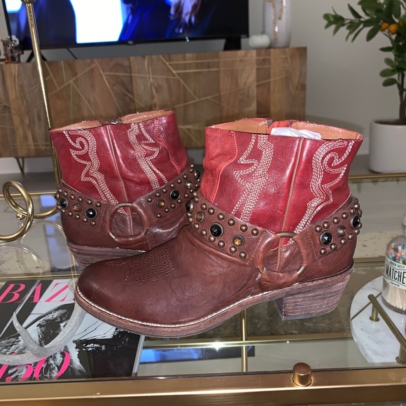 Sam Edelman Shoes - Adorable Booties